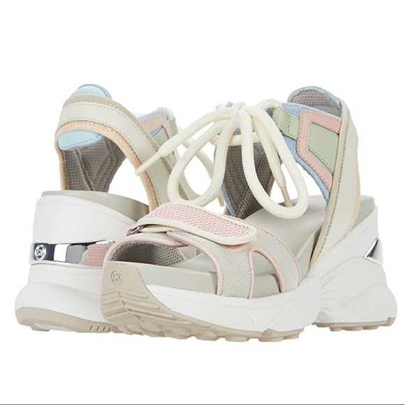 Michael Kors Platform Irma Sandal - Picture 8 of 8